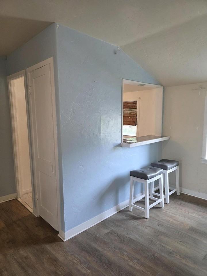 110 S K St #2 - Photo 4 of 8