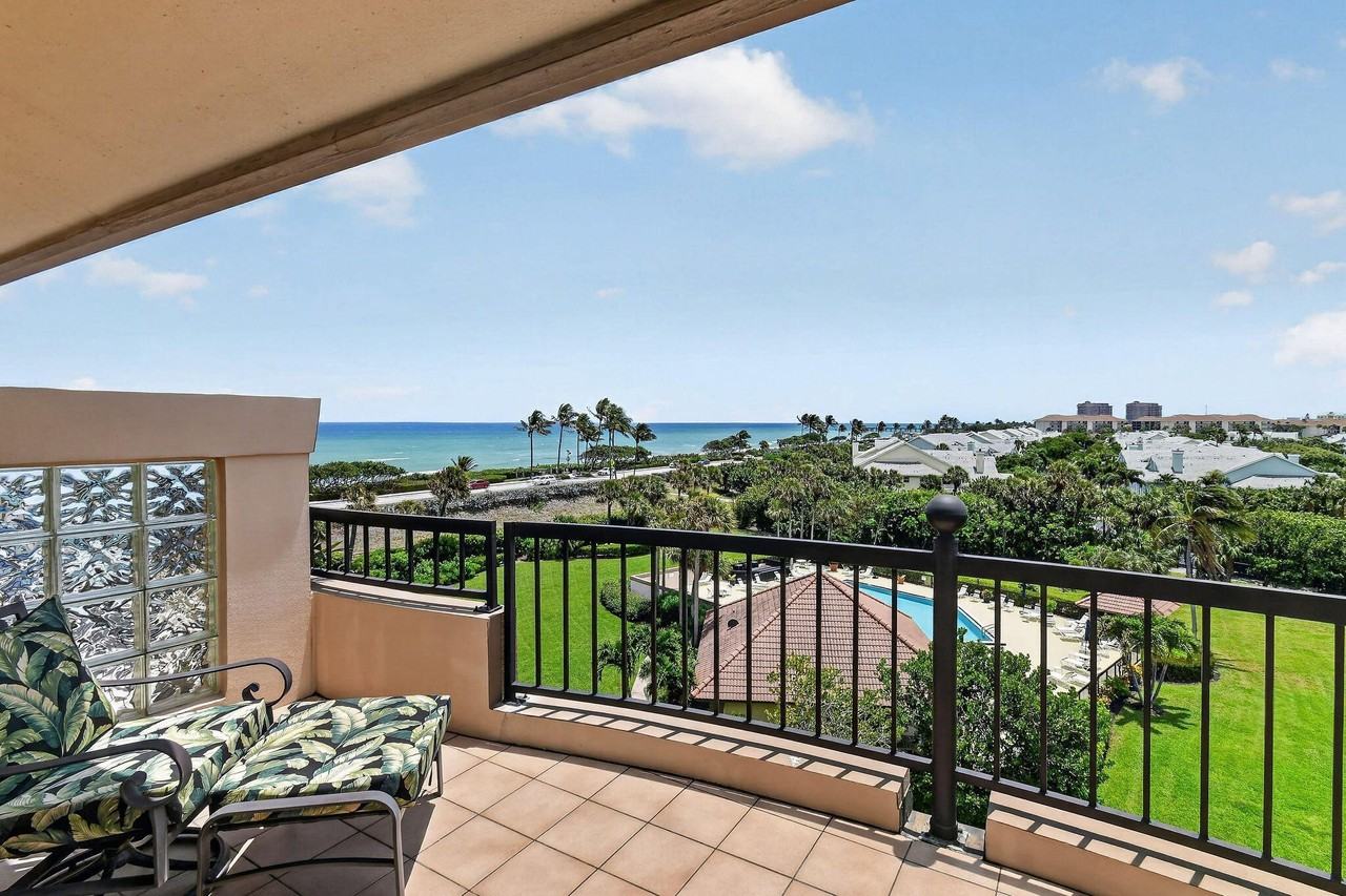101 Ocean Bluffs Blvd #504 - Photo 4 of 50