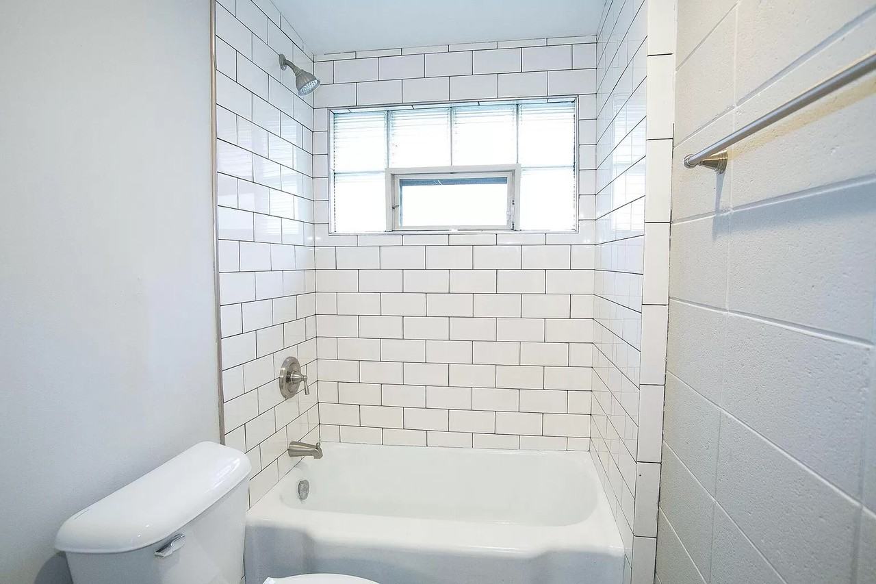 26 E Washington Ave #2 - Photo 5 of 9