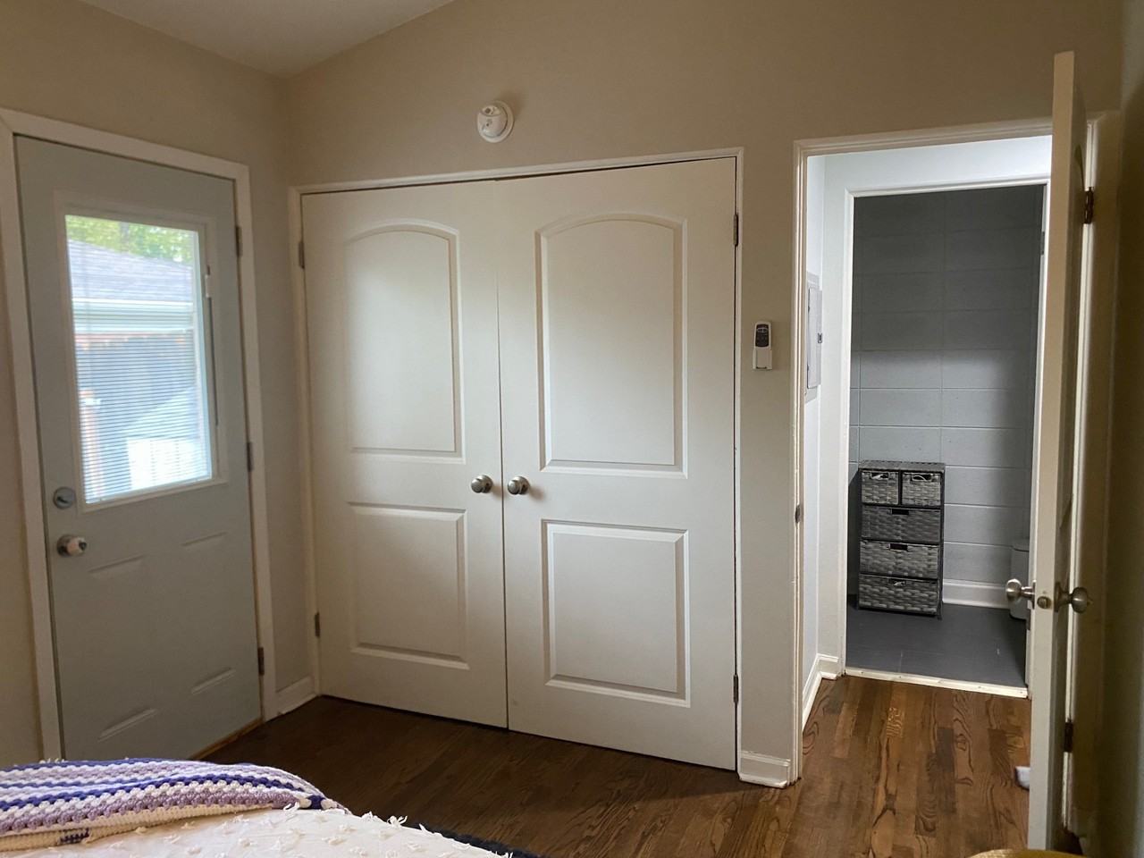 26 E Washington Ave #2 - Photo 7 of 9