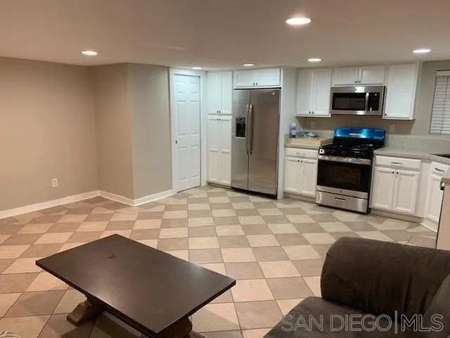 3541 1/2 Ray St #1-2 - Photo 5 of 15