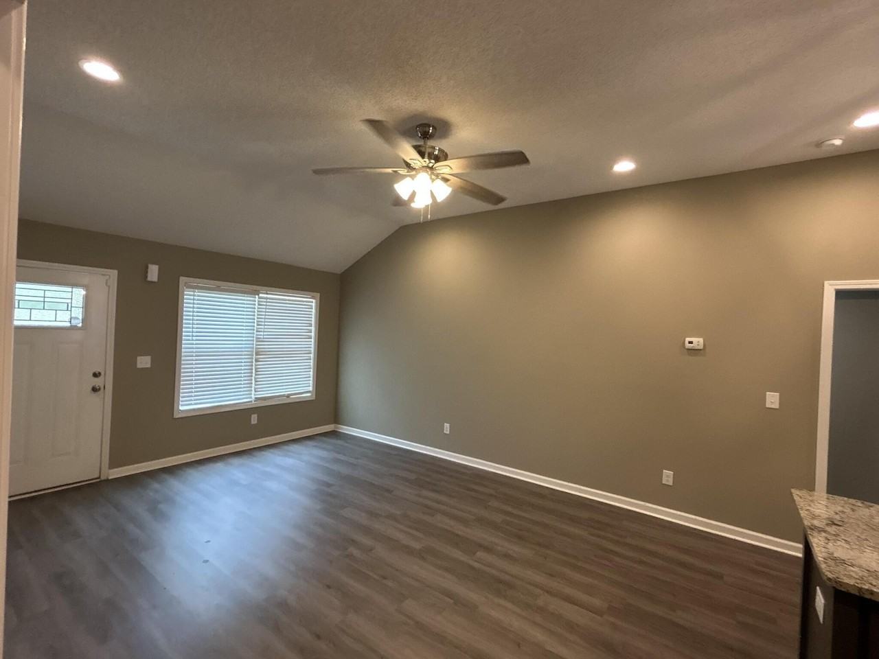 Country Ln - Photo 4 of 29