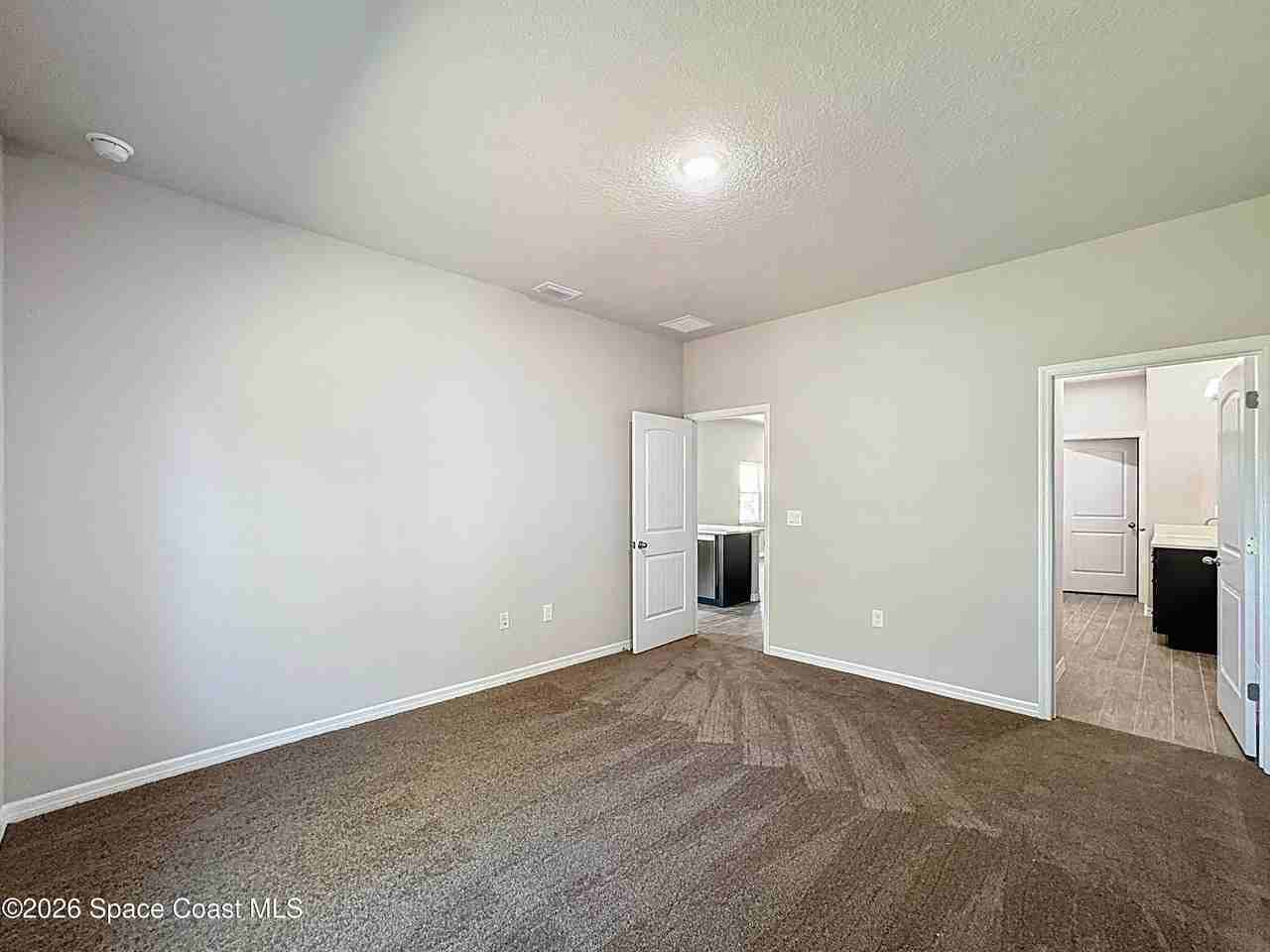 502 L M Davey Ln - Photo 4 of 24