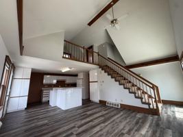 featured image of 208 W Main St #208