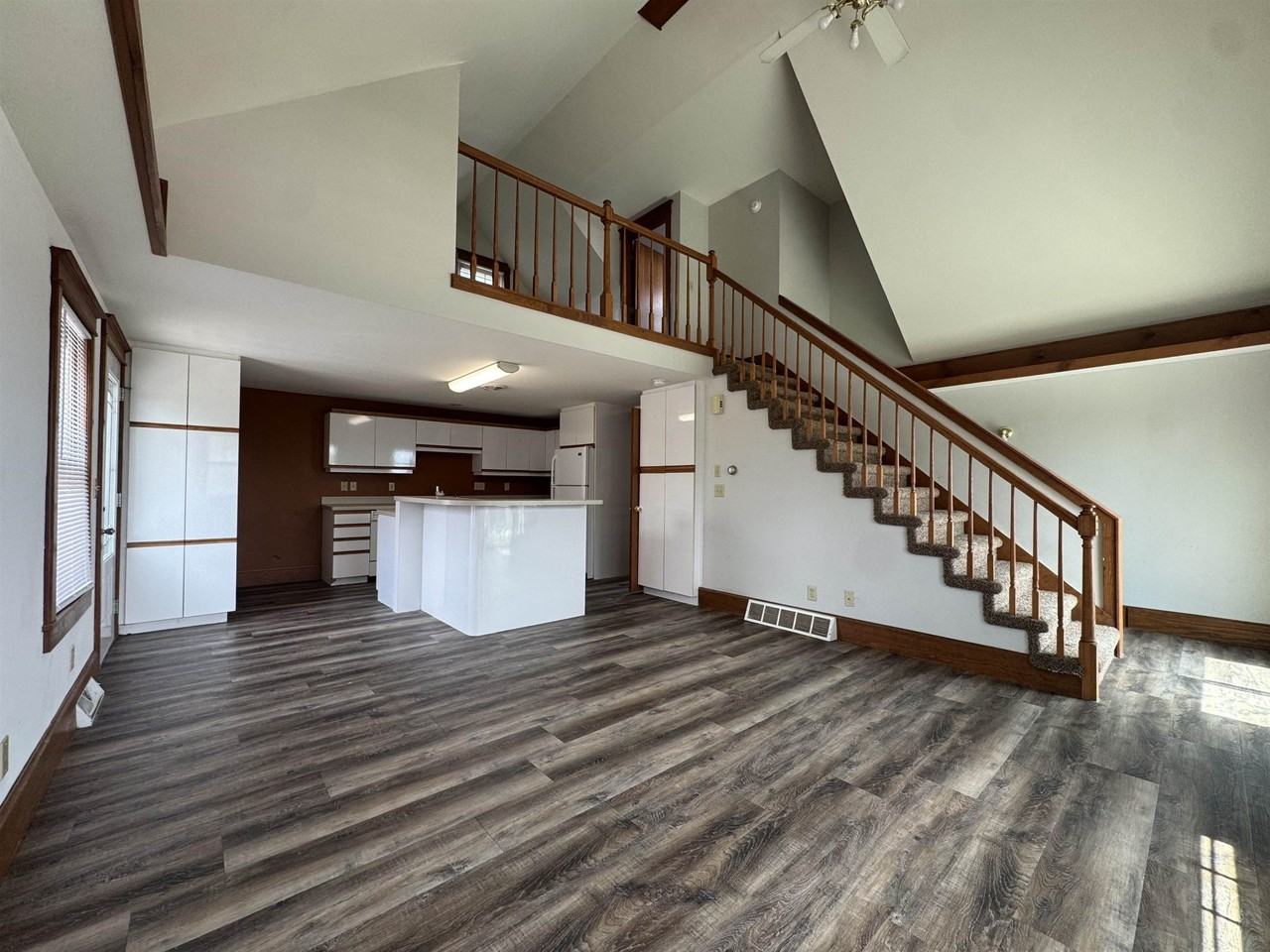 208 W Main St #208 - Photo 5 of 24
