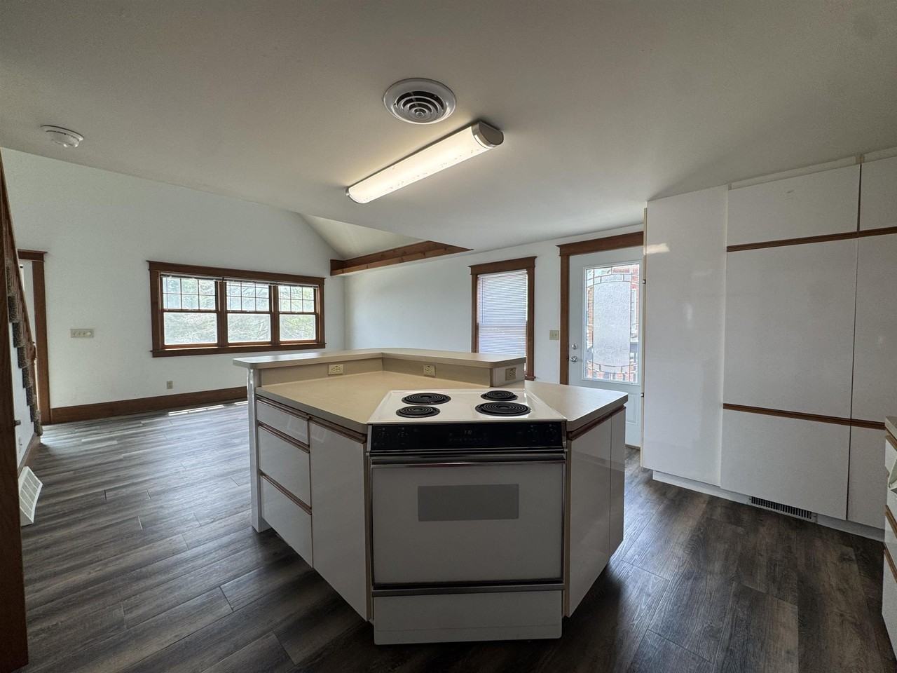 208 W Main St #208 - Photo 6 of 24