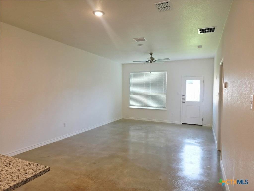 1317 Concord Dr #B - Photo 6 of 15