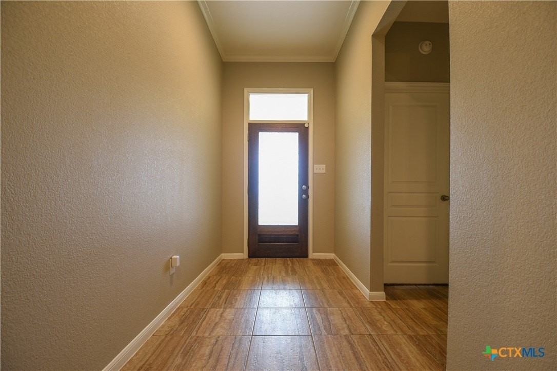 7712 Kendall Hill Dr - Photo 3 of 29