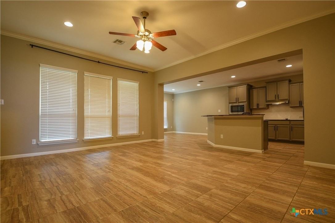 7712 Kendall Hill Dr - Photo 5 of 29