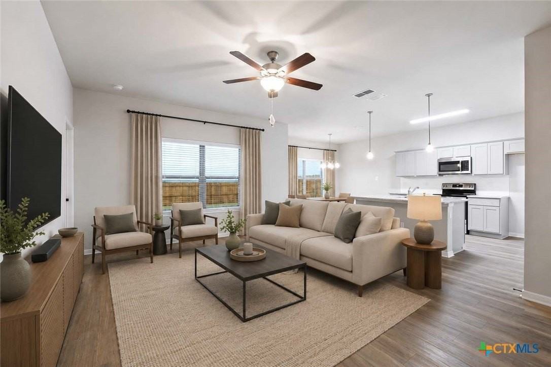 1257 Aurora Grove Bnd - Photo 7 of 37
