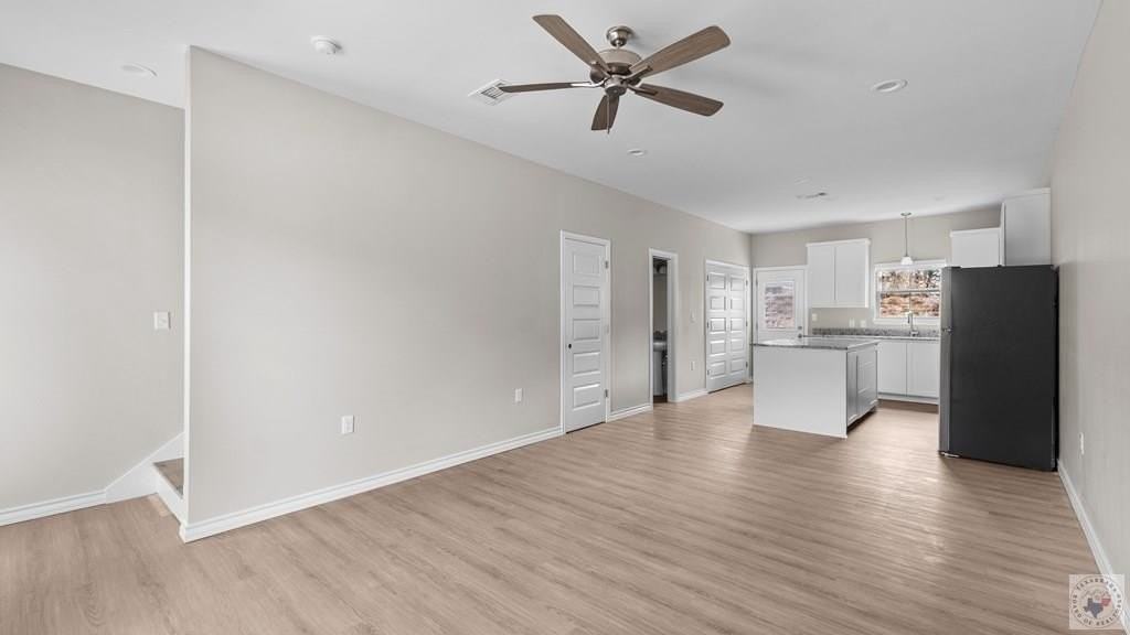 5201 Lionel Ave - Photo 4 of 17