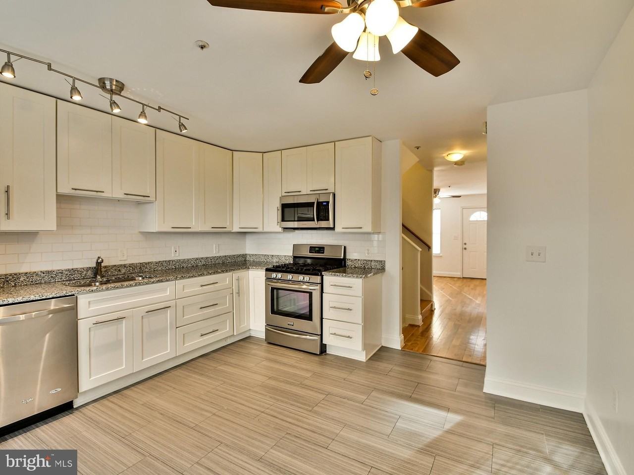1319 Belmont St Nw - Photo 6 of 30