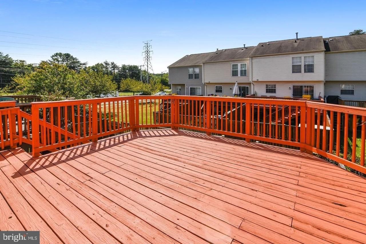 7810 Foxcove Ct - Photo 6 of 23