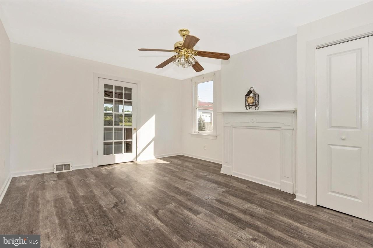 13634 Glissans Mill Rd - Photo 3 of 49