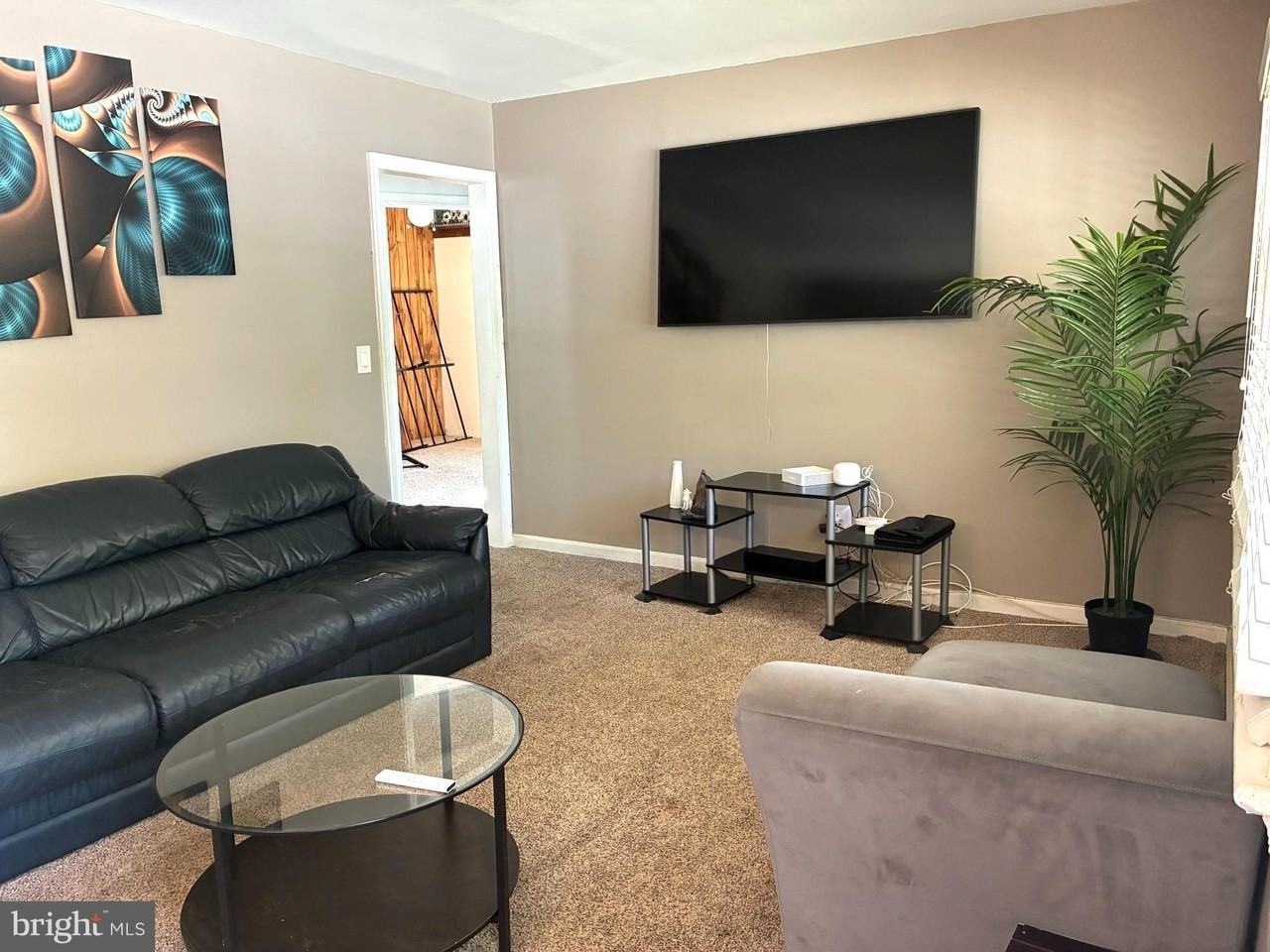 5112 Hollywood Rd - Photo 5 of 28