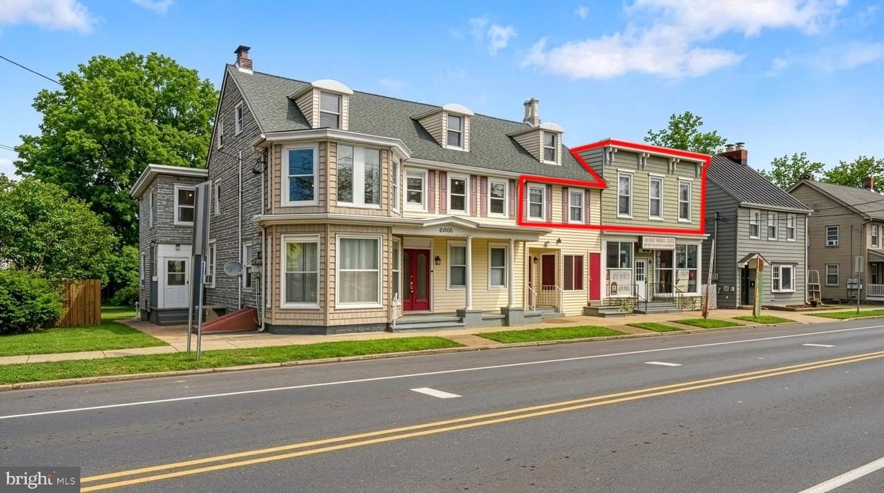 24369 W Main St #D - Photo 2 of 34