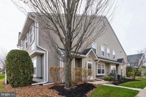 featured image of 5504 Essex Ln