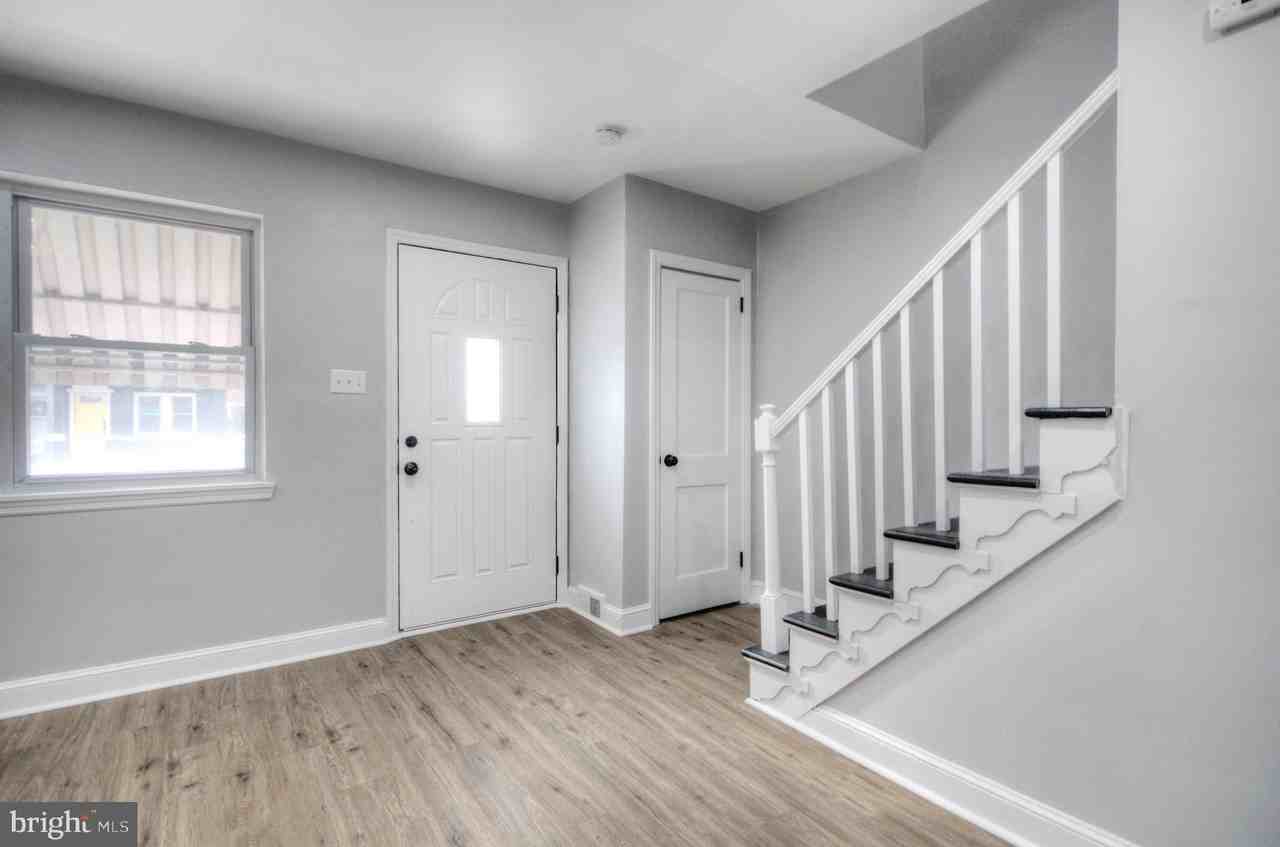 1327 Jackson St - Photo 6 of 41