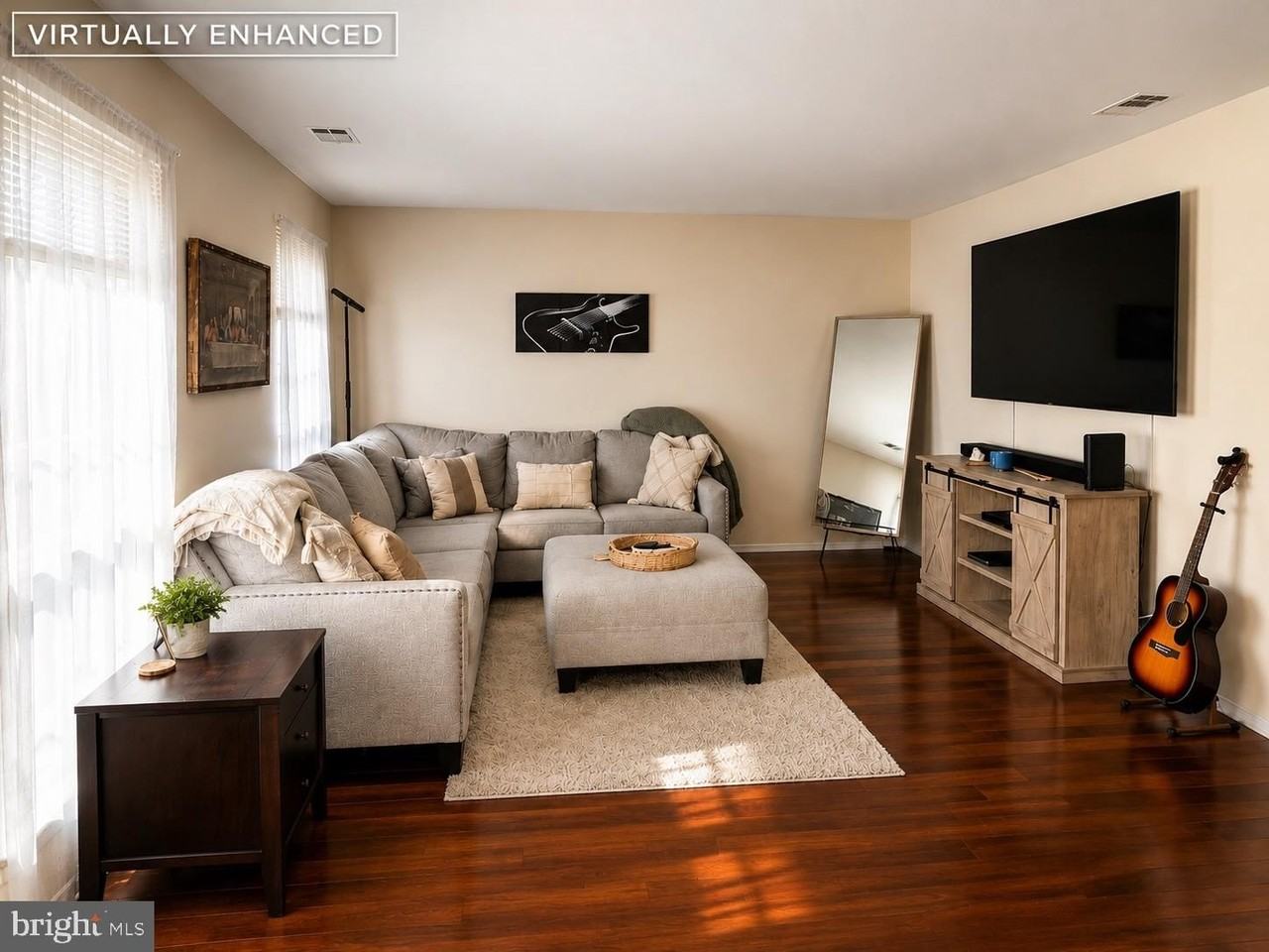 181 Wyndham Pl - Photo 4 of 15