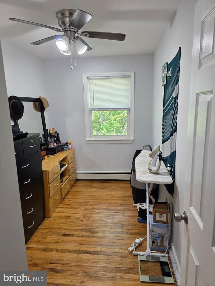 212 Whittlesey Rd - Photo 2 of 15