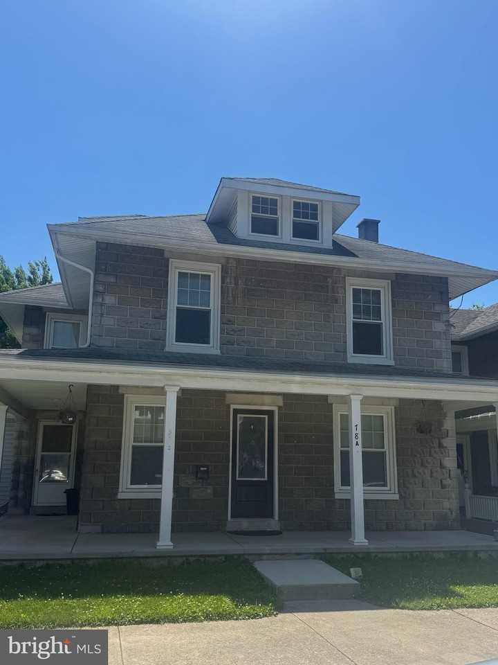 78A S Grant St - Photo 2 of 5