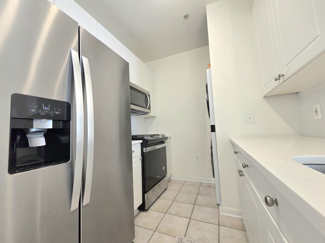 2791 Centerboro Dr #1 - Photo 5 of 40