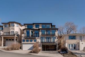 featured image of 210A 12a St Ne #1