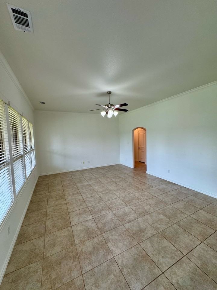 1104 Serendipity Cir #1 - Photo 3 of 16