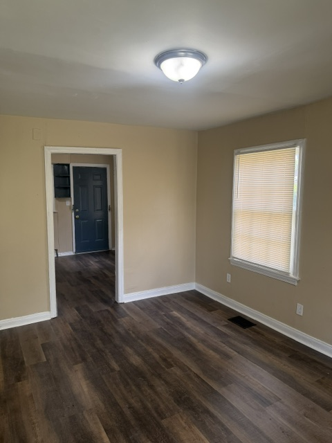 2001 Farrington St #1 - Photo 5 of 11