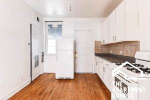 featured image of 1003 N Richmond St #2N