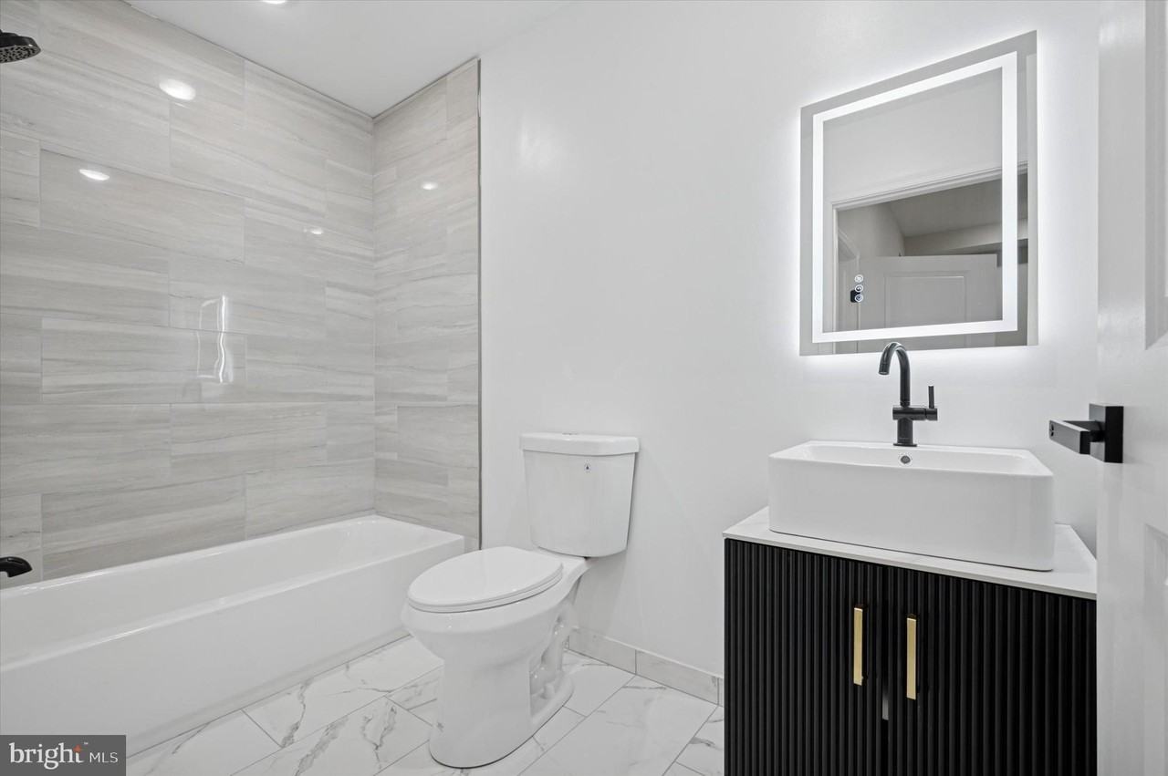 103 N 63rd St #2 - Photo 7 of 7
