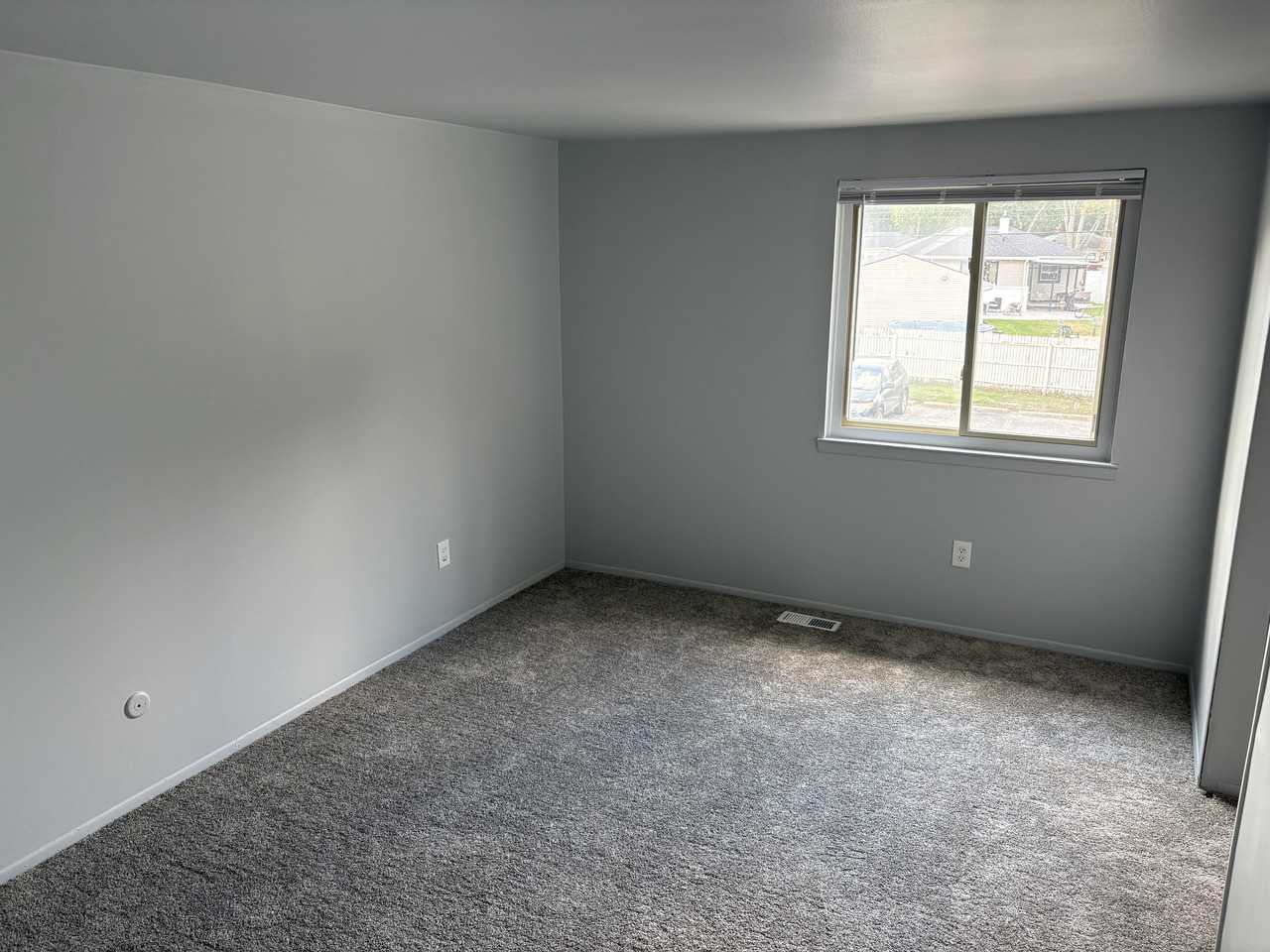 24961 Mayfair St #1 - Photo 4 of 4