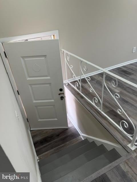 9813 Wistaria St - Photo 7 of 10