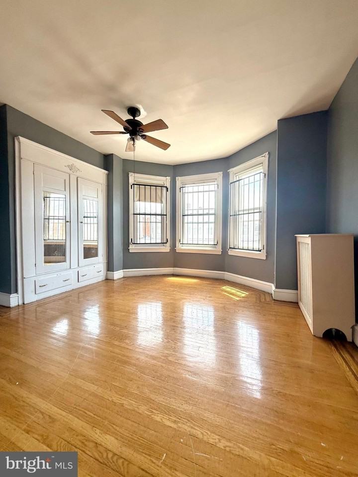 4010 N Franklin St - Photo 7 of 15