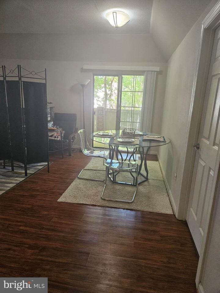 12152 Penderview Ter #1301 - Photo 4 of 12