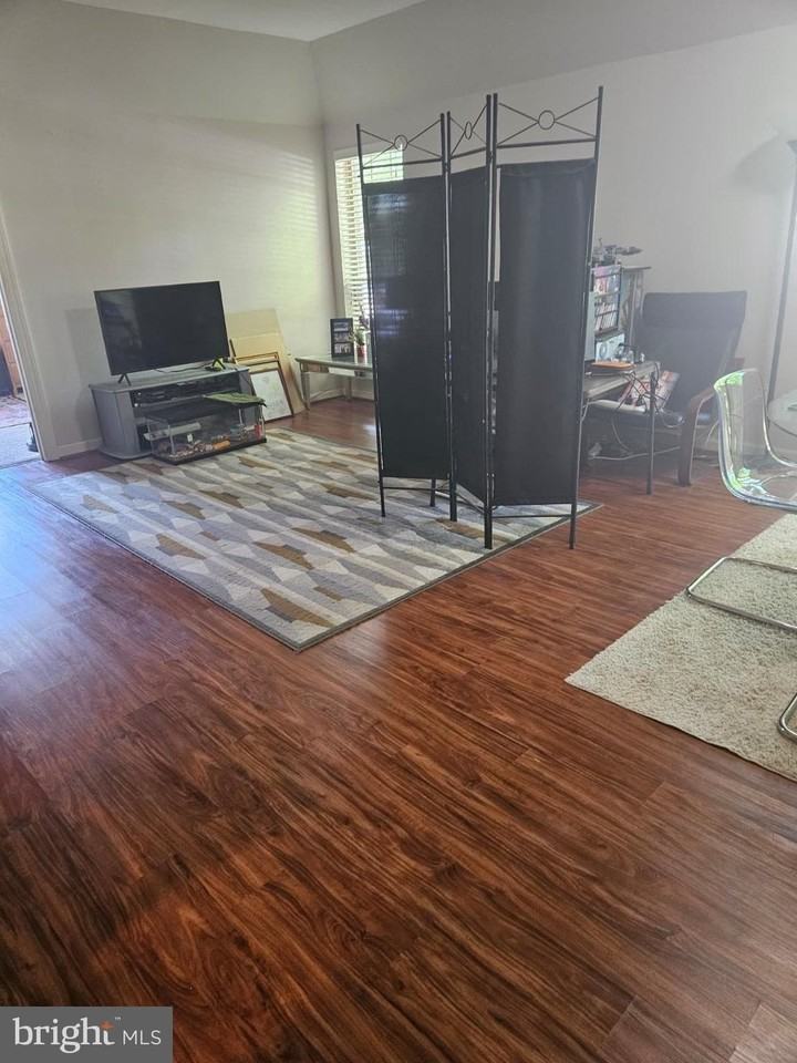 12152 Penderview Ter #1301 - Photo 5 of 12