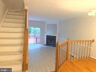 7315 Castleberg Ct - Photo 4 of 42