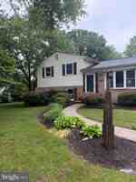featured image of 13703 Smallwood Ct
