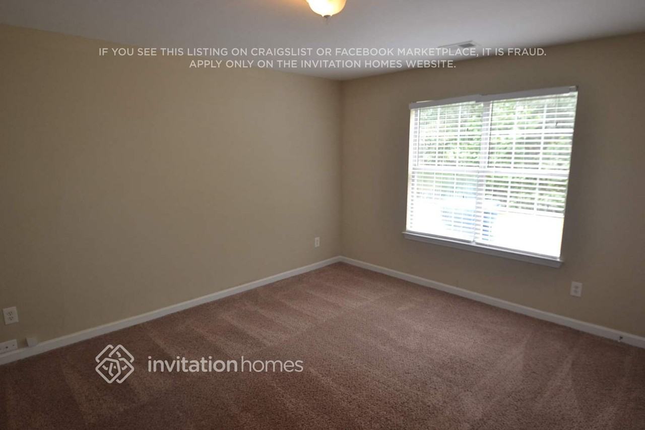2359 Heatherton Ct - Photo 7 of 12