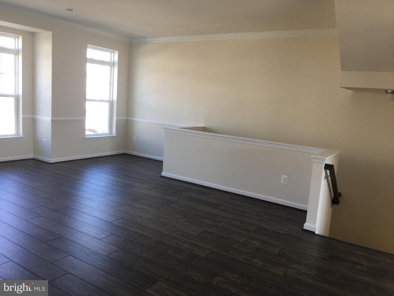 202 Apsley Ter - Photo 7 of 20