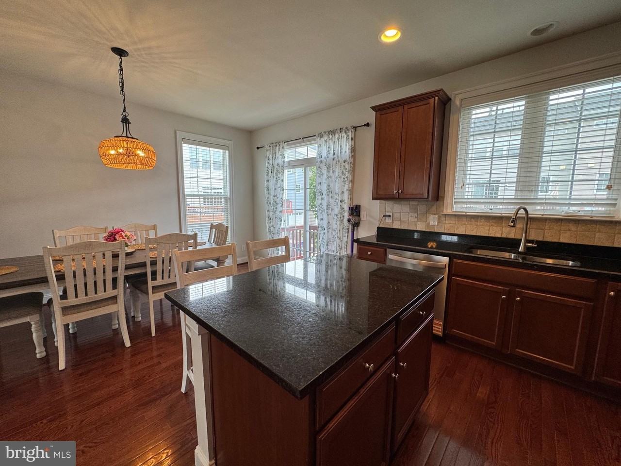 20625 Lister Ter - Photo 7 of 22