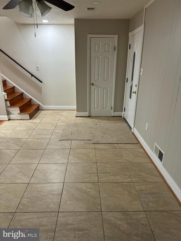 2902 Buell Ct - Photo 2 of 15
