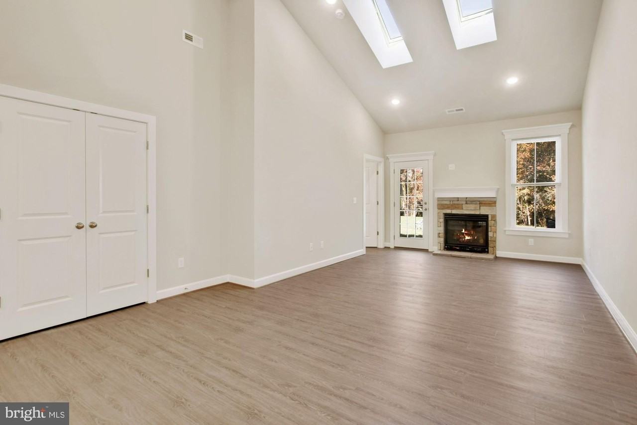 5602 Finley Rose Ct - Photo 7 of 22