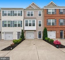 320 Tree Line Dr - Photo 1 of 1