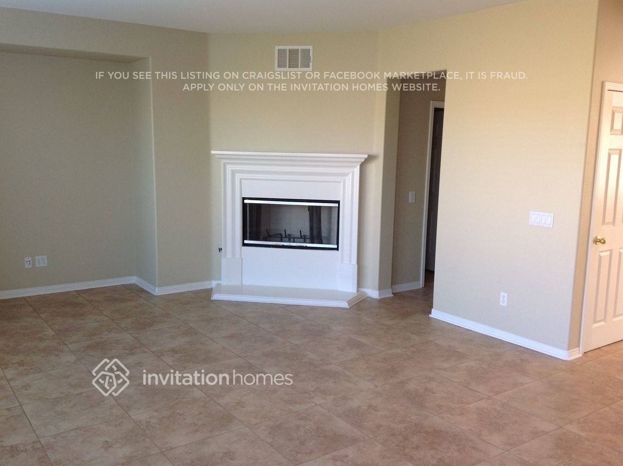 10806 Rosemary Way - Photo 4 of 8