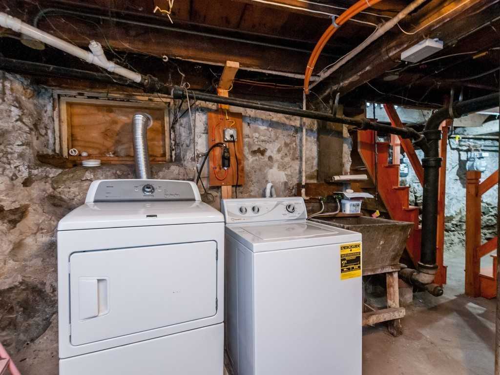63 Catherine St #65 - Photo 4 of 10