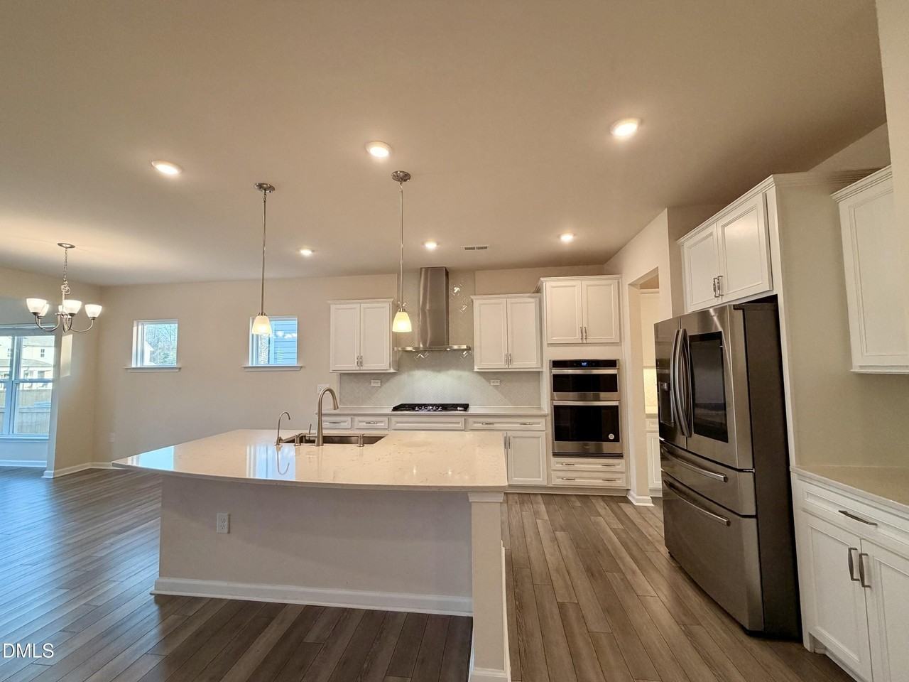 3606 Autumn Creek Dr - Photo 4 of 50