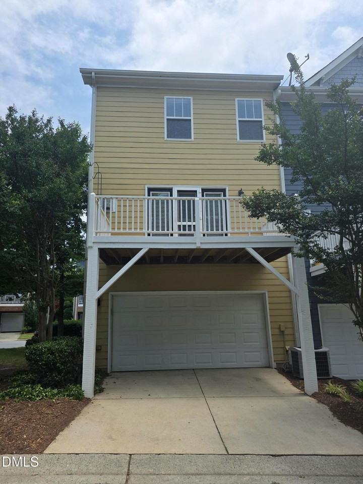 124 Braeside Ct - Photo 5 of 28