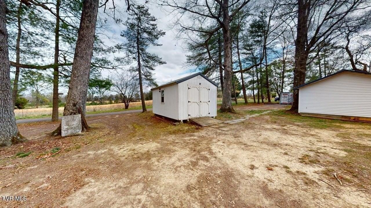 8157 E Andrew Johnson Hwy - Photo 2 of 24