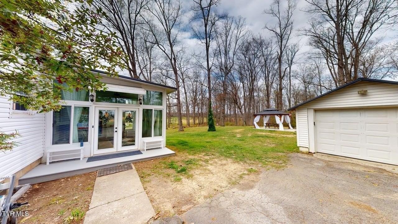 8157 E Andrew Johnson Hwy - Photo 3 of 24